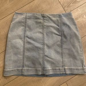 Wild Fable Light Wash Jean Skirt